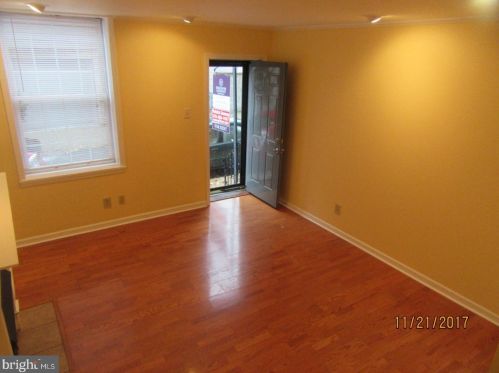 119 Ellsworth St, Philadelphia PA  19147-5407 exterior