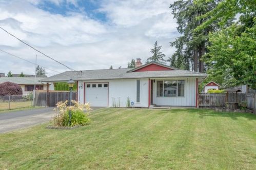 135 179th St, Elk Plain, WA 98387-8317