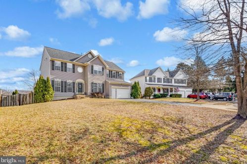 8911 Telford Ct, Bristow, VA 20136-2064