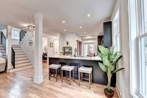 374 Haas Ave, Atlanta GA  30316-1671 exterior