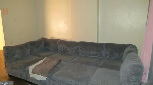 107 Hermitage Ave, Trenton NJ  08618-5509 exterior