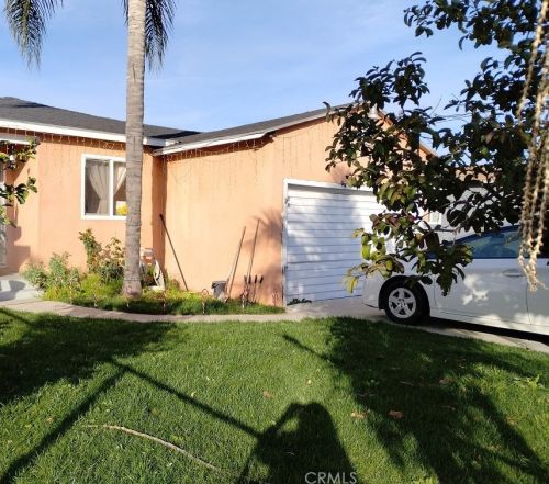 3929 117th St, Hawthorne, CA 90250-2635