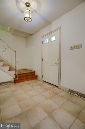 1455 Country Club Dr, Lancaster PA  17601-5211 exterior