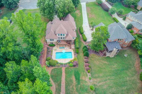 981 Old Forge Ln, Jefferson, GA 30549-7938