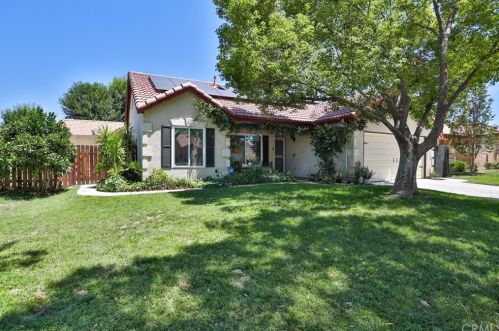 1928 Brookstone St, Redlands, CA 92374-1765