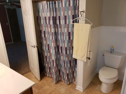 125 Bent Arrow Dr, Stockbridge GA  30281-4864 exterior