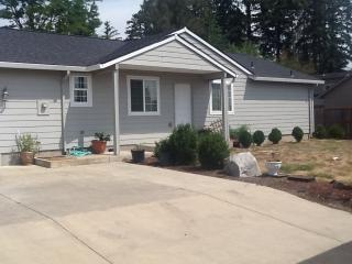 600 Evans St, Sheridan, OR 97378-1209