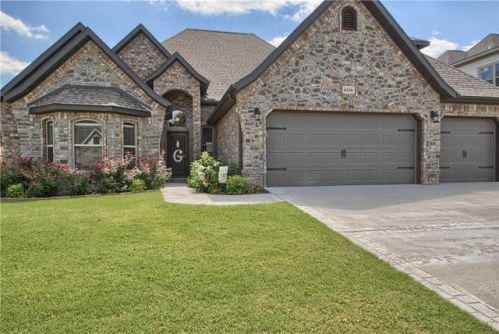 6528 Coat Brg, Rogers, AR 72758-4173
