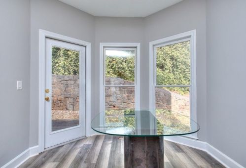 1 Frst Rdg Ct, Atlanta GA  30350-1802 exterior