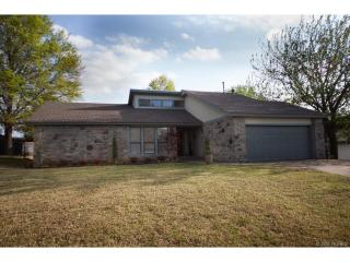 208 115th St, Jenks OK  74037-3224 exterior