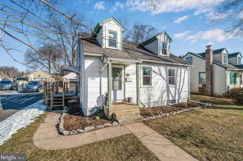 143 Orange St, Carlisle PA 17013-2229 exterior