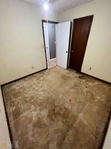 675 Lakeridge Dr, Conyers GA  30094-2676 exterior