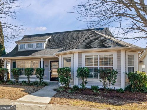 373 Chadwick Cmns, Stockbridge GA  30281-7772 exterior