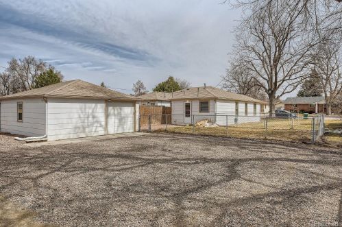 4719 Pearl St, Englewood CO 80113-6911 exterior