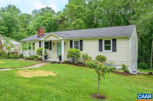 146 Buckingham Cir, Charlottesville, VA 22903-2908