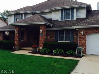 6 Swan Lake Rd, Bloomington, IL 61704-1297