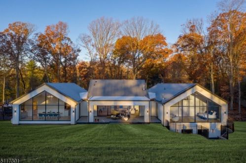 1228 Cooper Rd, Scotch Plains, NJ 07076-2853