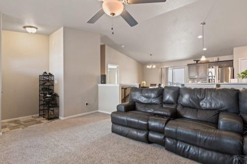 658 Mcclave Dr, Pueblo CO  81007-2126 exterior