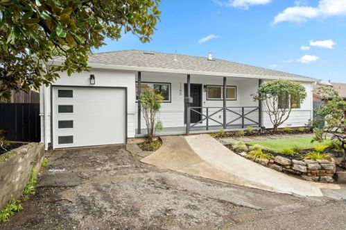 1155 Rowena Dr, Hayward, CA 94542-1031