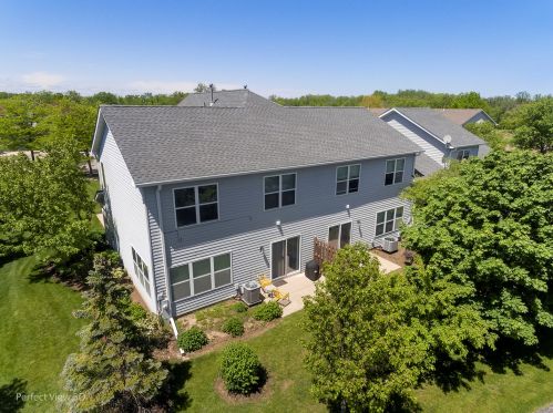 1547 Candlestick Way, Waukegan IL  60085-8648 exterior