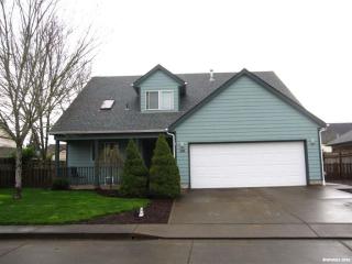 2065 Chase Loop, Albany, OR 97321-7575