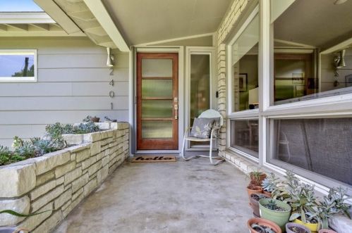 2401 Bluffview Dr, Austin TX  78704-5822 exterior