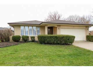 3397 Drover Ln, Oak Brook IL  60561-1651 exterior
