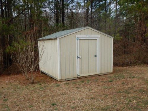 556 Harvick Cir, Stockbridge GA  30281-4460 exterior