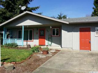 366 Atwater St, Monmouth OR  97361-1704 exterior