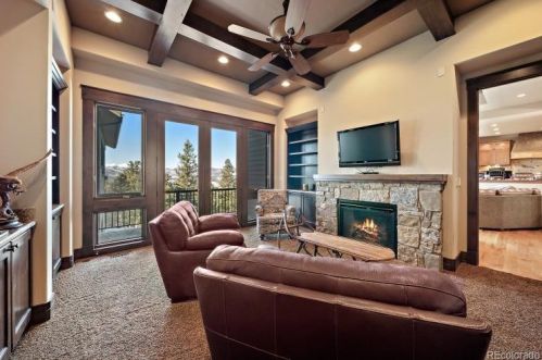 29155 Smt Rnch Dr, Lakewood CO 80401 exterior