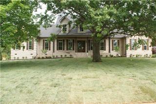 2127 Lovelace Ln, Murfreesboro, TN 37130-1162