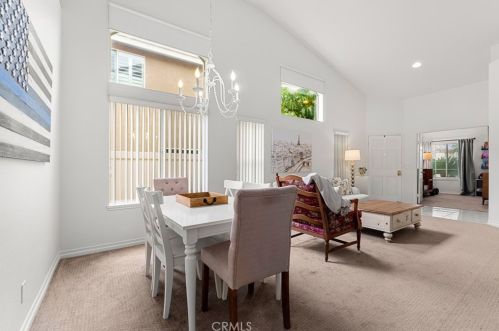 938 Dylan Way, Anaheim CA  92808-1515 exterior