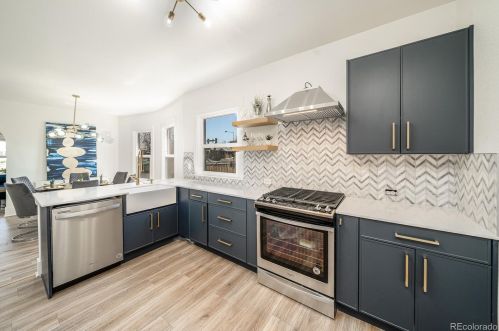 3215 York St, Denver CO  80205-4164 exterior