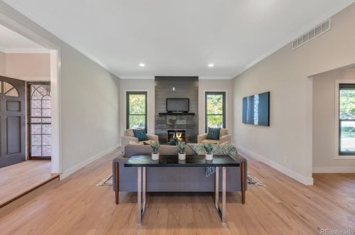 6446 Picadilly St, Aurora CO  80016-1336 exterior