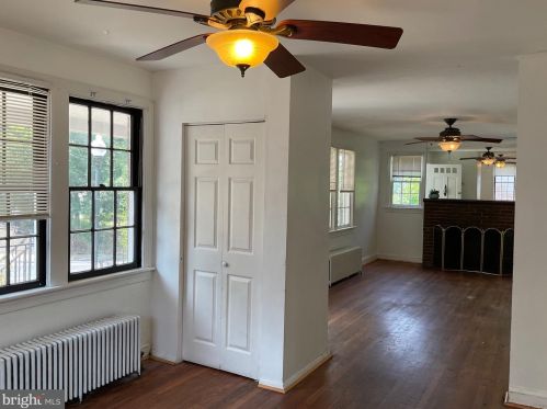 4211 16th St, Arlington, VA 22204-4003