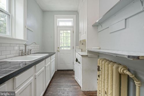 4112 Baltimore Ave, Philadelphia PA 19143-1626 exterior