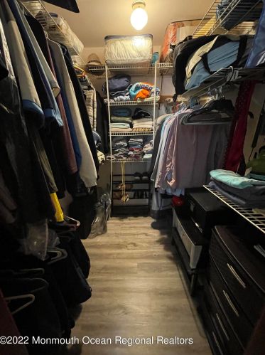 95 Oak Hill Rd, Middletown NJ 07748 exterior