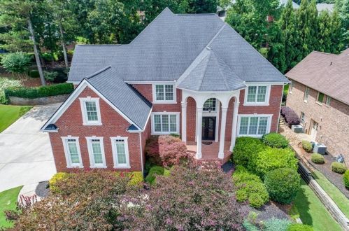 1072 Heathchase Dr, Suwanee, GA 30024-3623