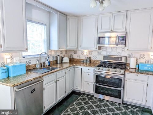 12914 Acorn Hollow Ln, Silver Spring MD  20906-3200 exterior