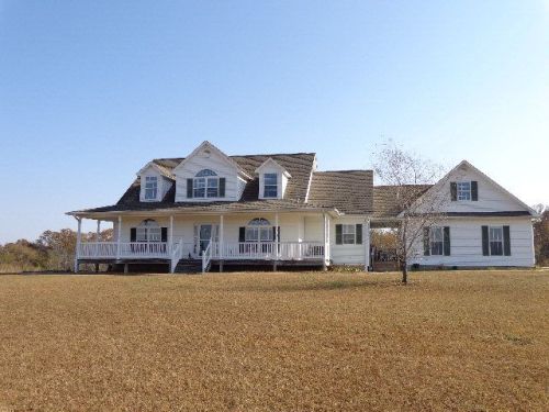 840 Mcghee Branch Rd, Buchanan, TN 38222-3809