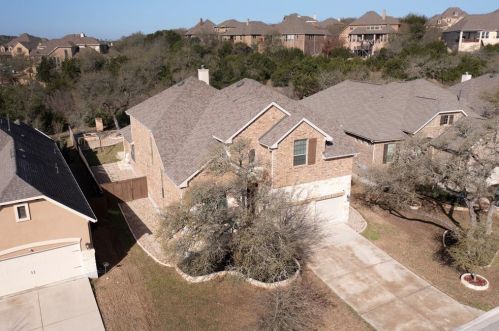 829 Catalina Ln, Austin TX  78737-4715 exterior