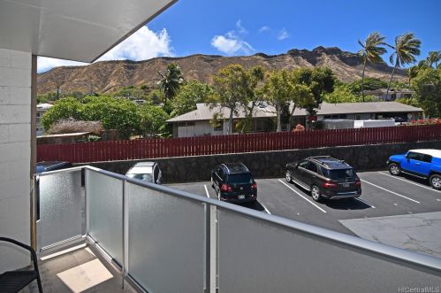 3151 Monsarrat Ave, Honolulu HI  96815-4461 exterior
