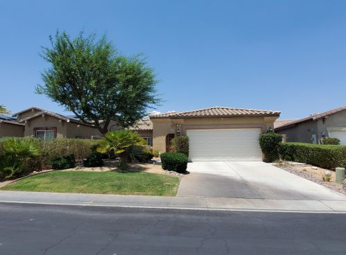 716 Summit Dr, Palm Springs, CA 92262-1224