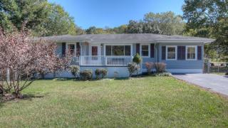 66 Shawnee Trl, Ringgold, GA 30736-6823