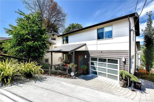 3613 York Rd, Seattle, WA 98144-7120