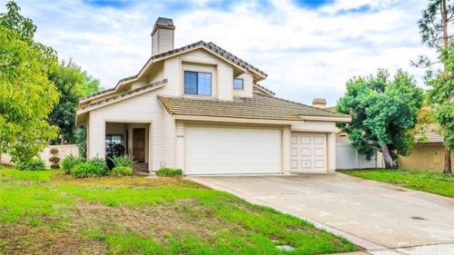 42104 Humber Dr, Temecula, CA 92591-3834