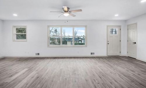 5300 Binford Pl, Atlanta GA  30331-7304 exterior