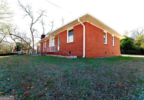 1116 Park Cir, Conyers GA  30012-4458 exterior