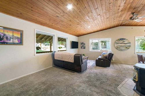14866 Donnington Ln, Truckee CA  96161-1170 exterior