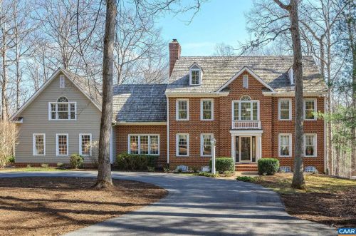 3000 Waverly Dr, Charlottesville, VA 22901-9574